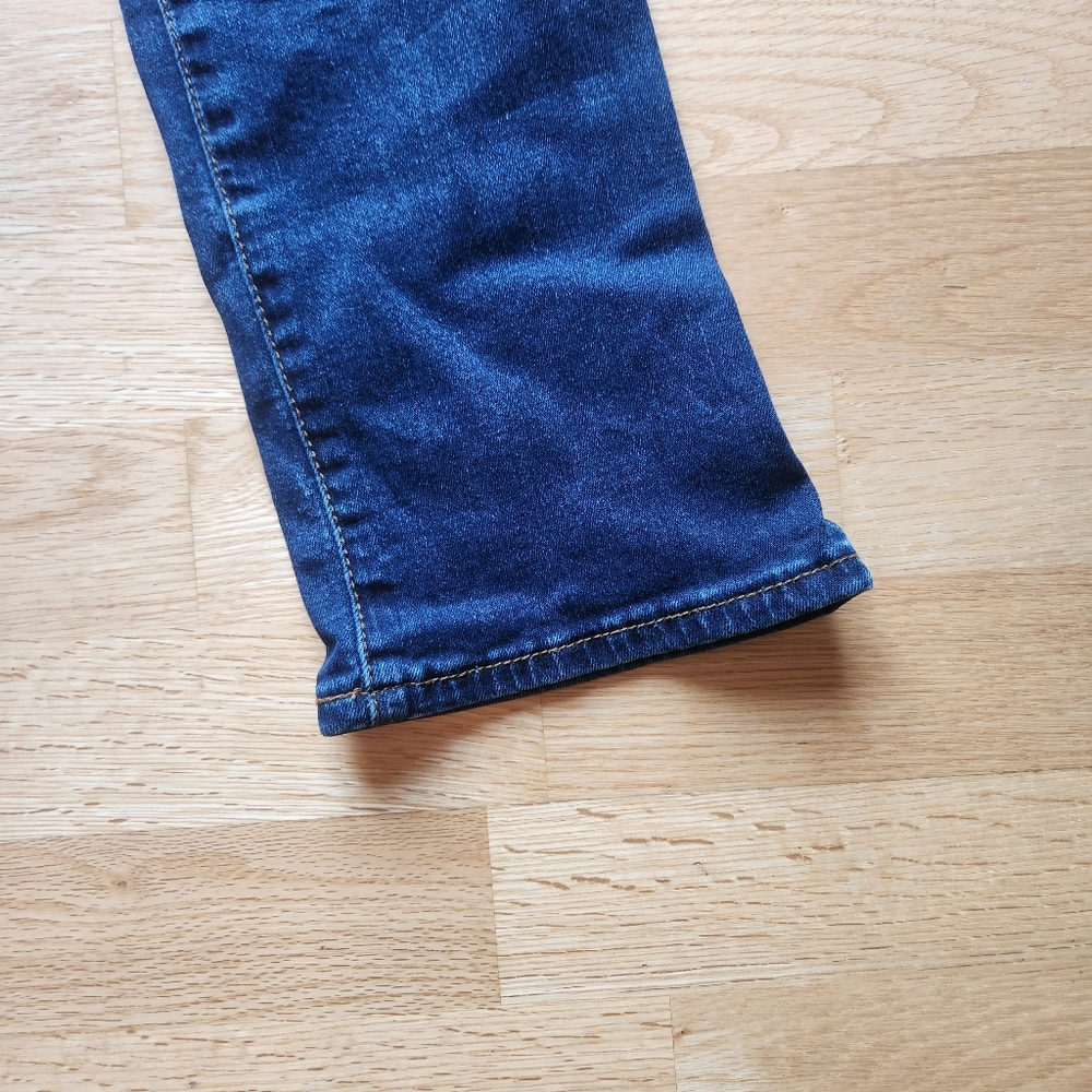Kut from the Kloth Jeans - Picture 3 of 12